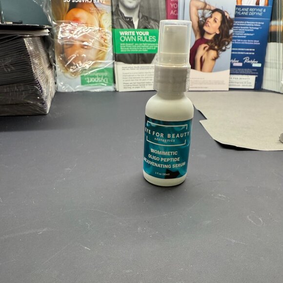 Biomimetic oligo peptide rejuvenating serum